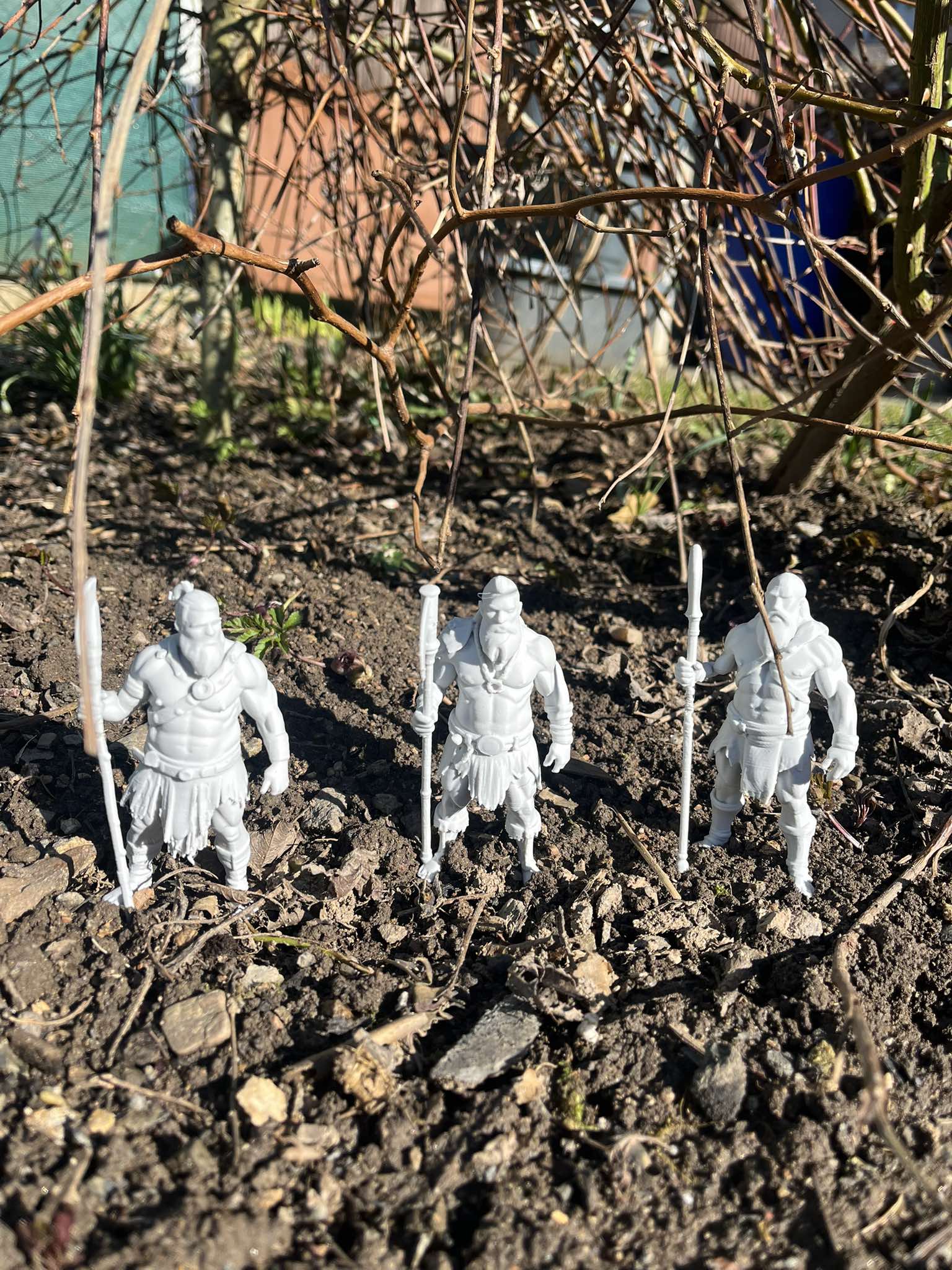 A prehistoric warrior, a primitive man — miniatura 2
