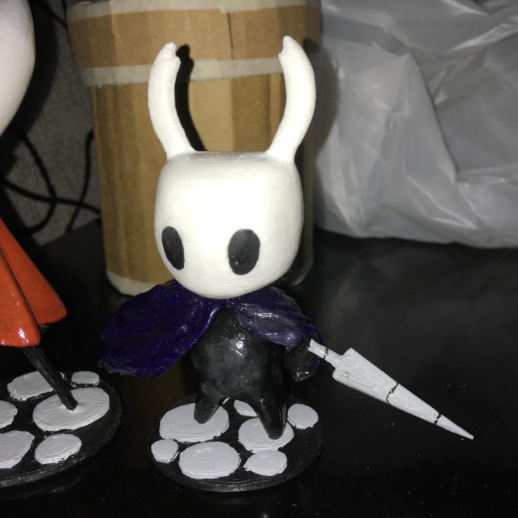Hollow knight figure