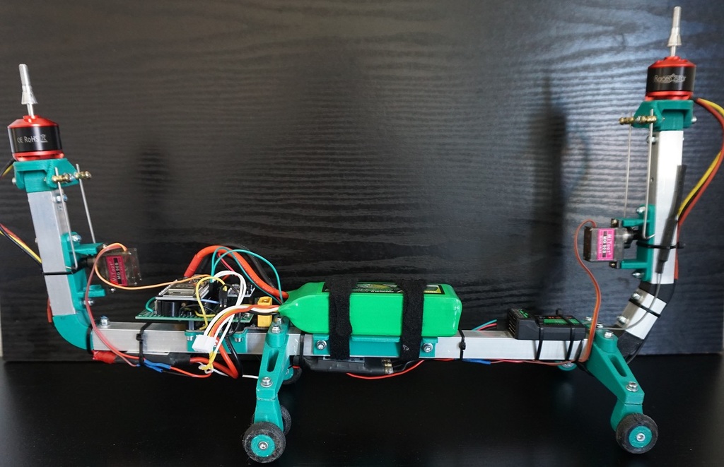 OpenRC Parametric Chinook — miniatura 2