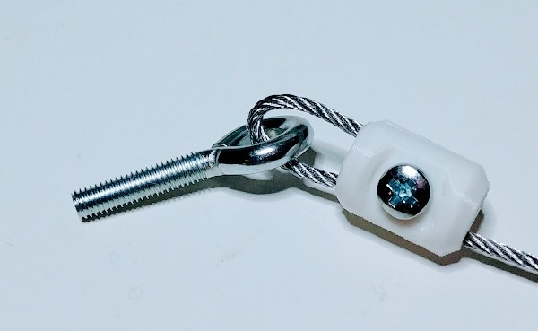 Wire rope clamp
