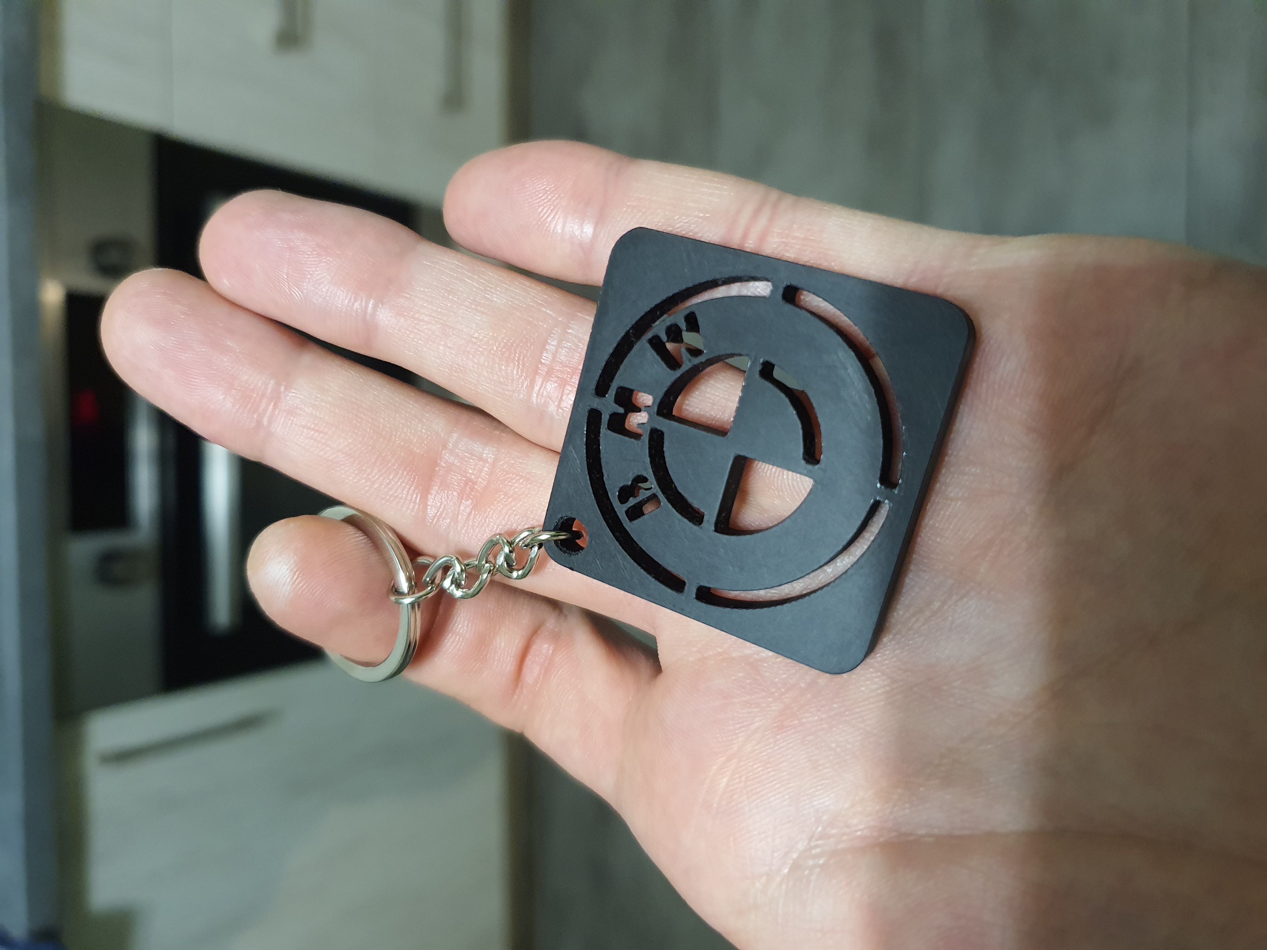 BMW v1 Keychain — miniatura 2
