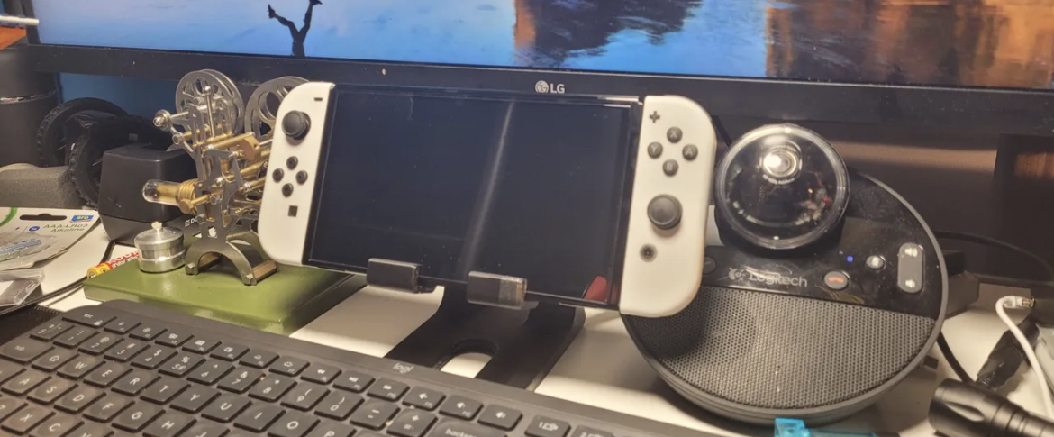 Nintendo Switch Stand