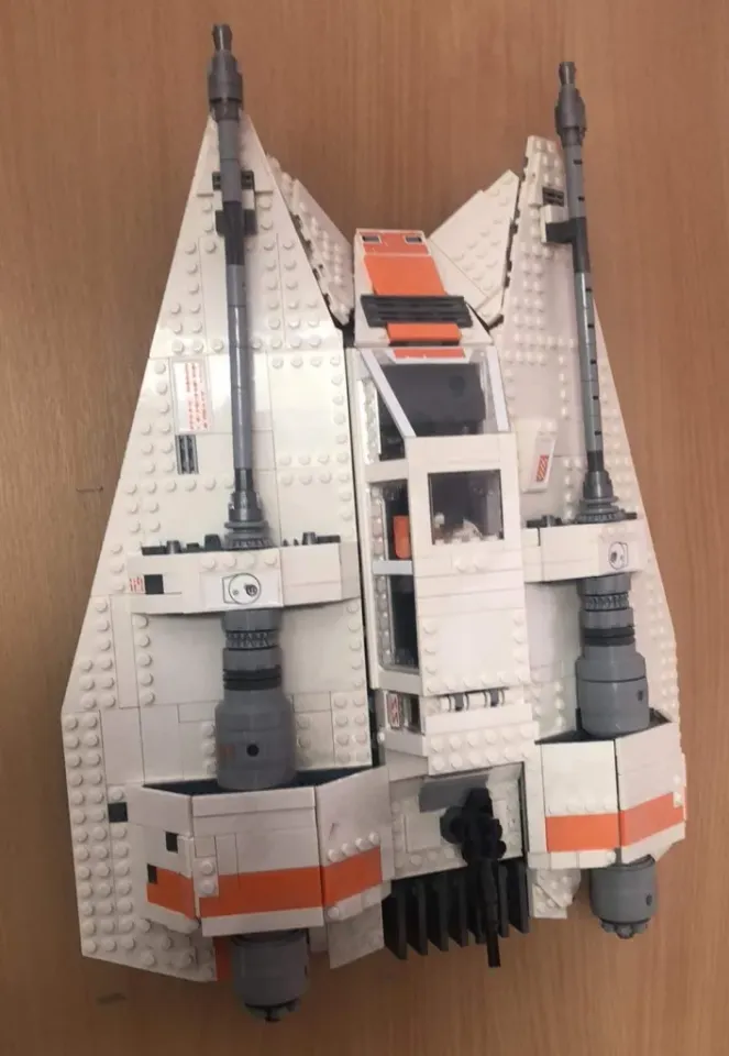 Lego Star Wars UCS Snowspeeder (75144) Wall Mount by flip_lmb