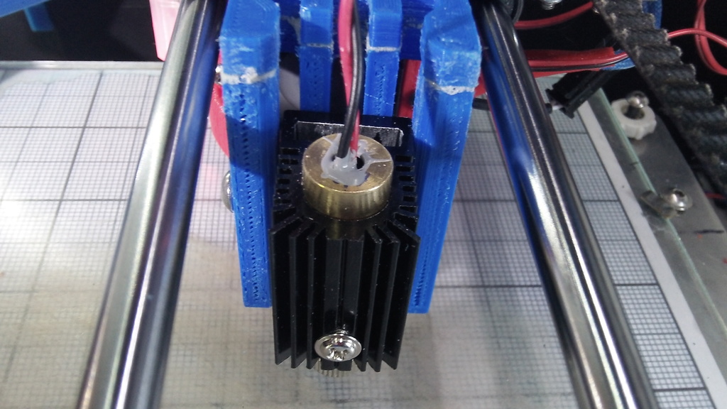Miniatura 7 do modelo 3D 3D Printer Laser Holder