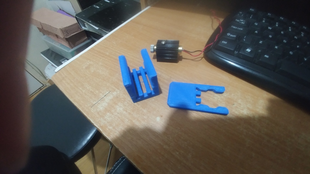Miniatura 9 do modelo 3D 3D Printer Laser Holder