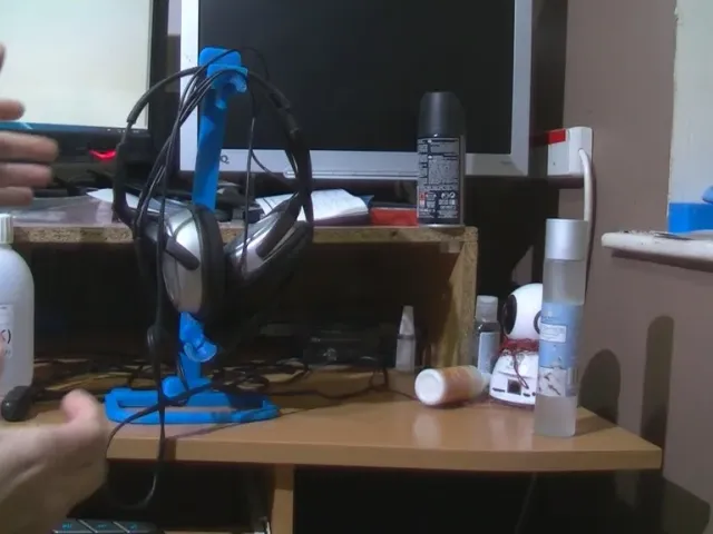 Headphone Desk Stand