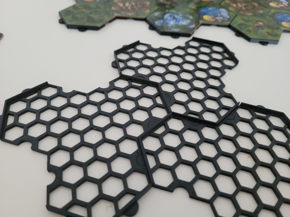 Miniatura 2 do modelo 3D Euthia map tile holder