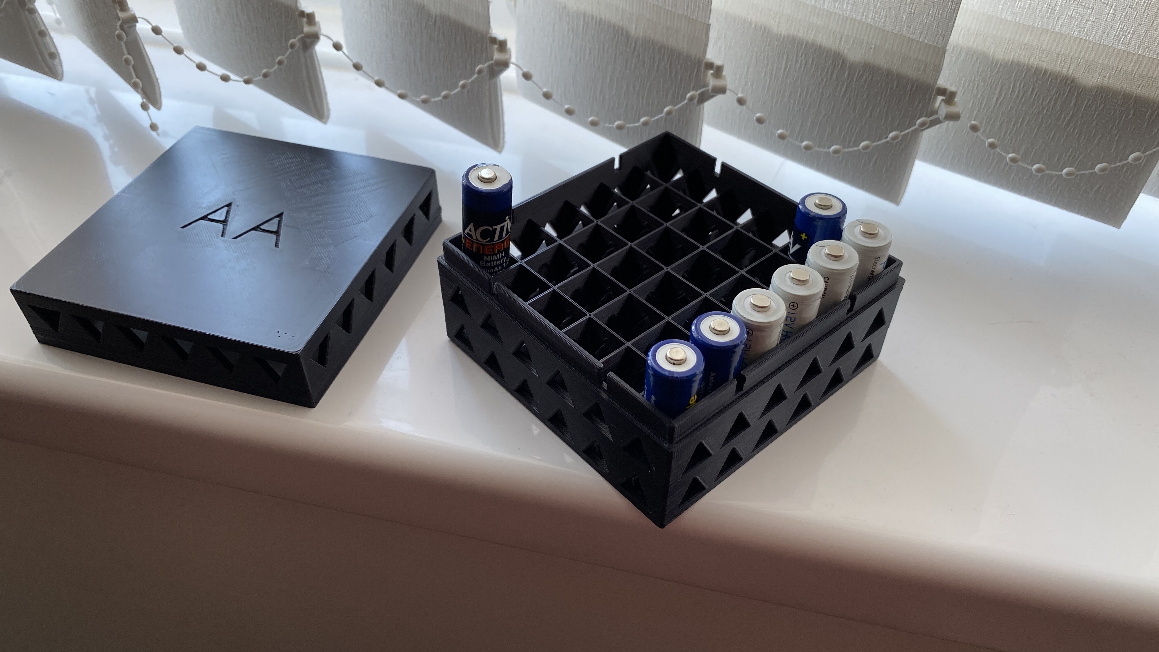 36 AA Battery
