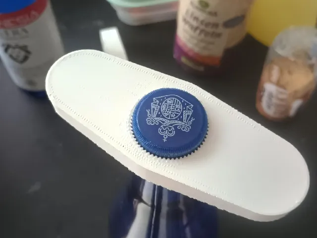 Schooltime PET bottle opener (parametrised OpenSCAD included)