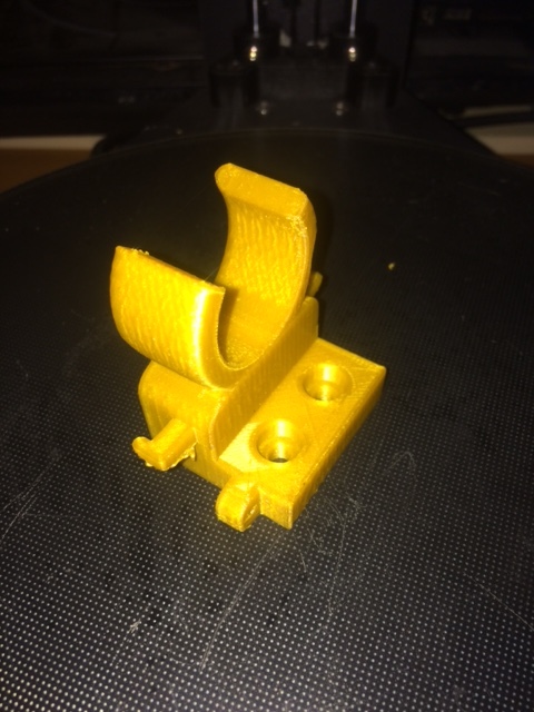 Miniatura 4 do modelo 3D showerhead holder v2