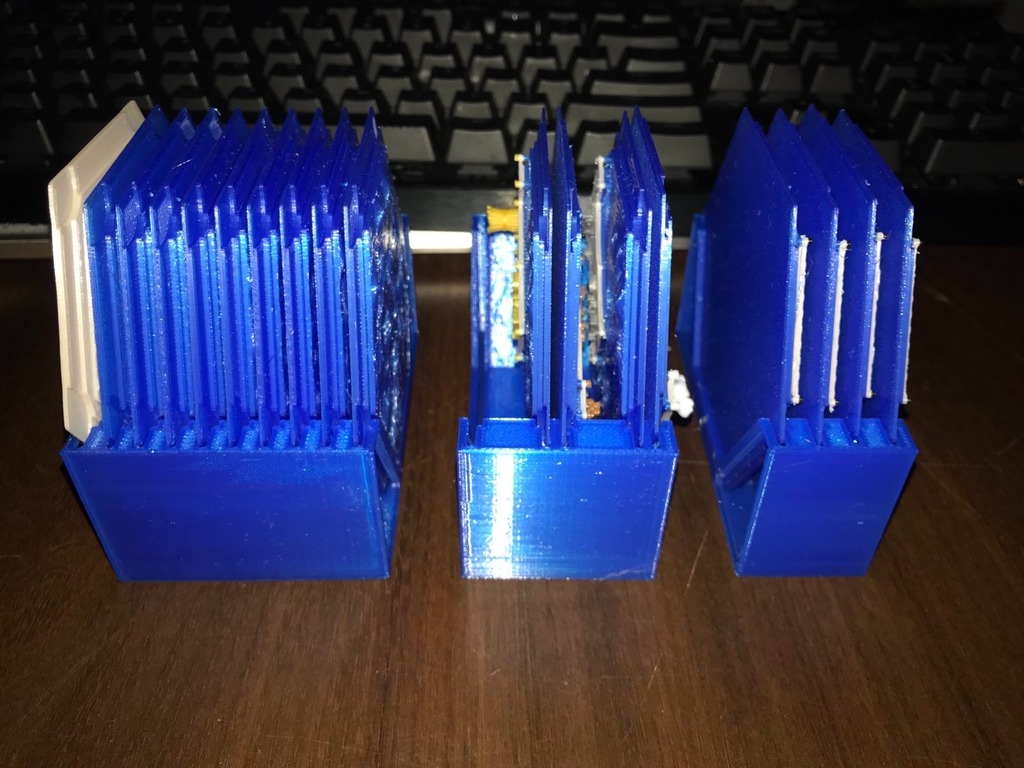 Holders for Catan Dock Pieces Color Change Friendly