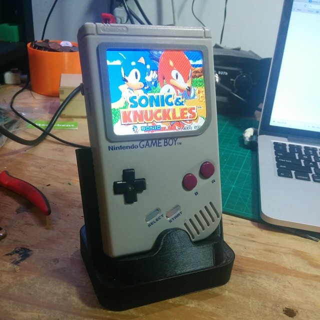 GameBoy DMG-01 Stand
