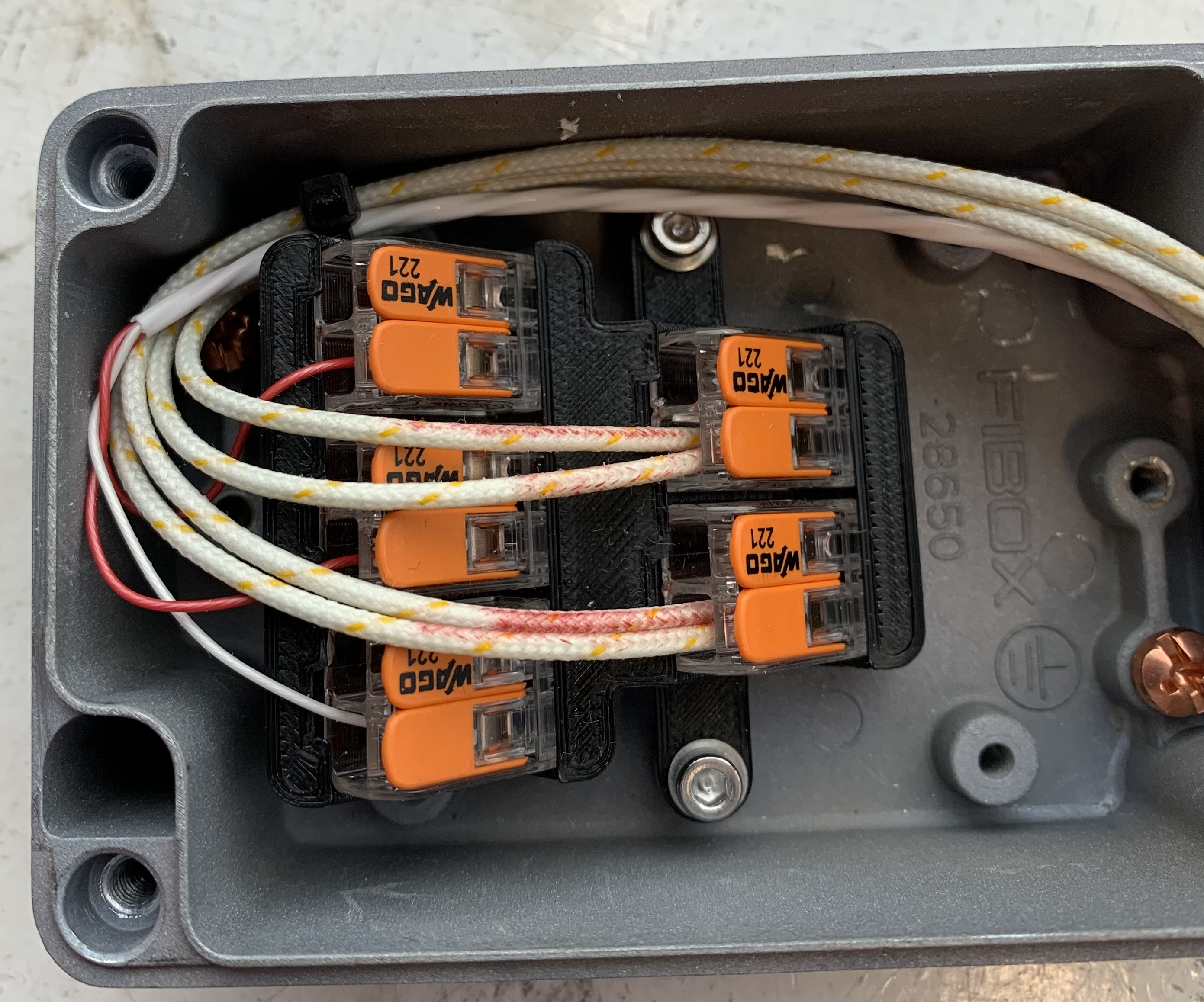 Wago Holder For Delta Jaw Heater Junction Box