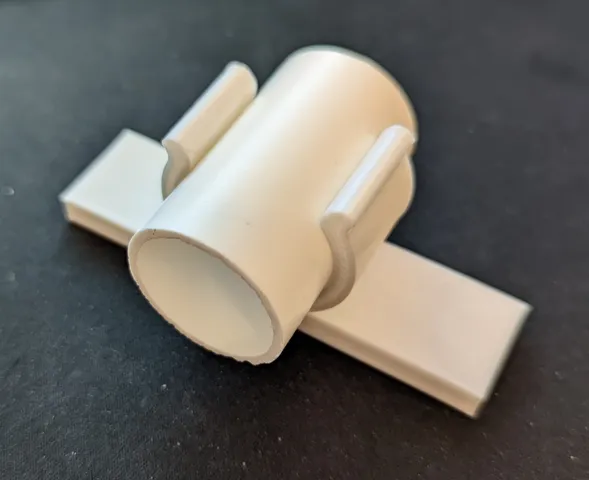 1" PVC Clip with Flat Bar