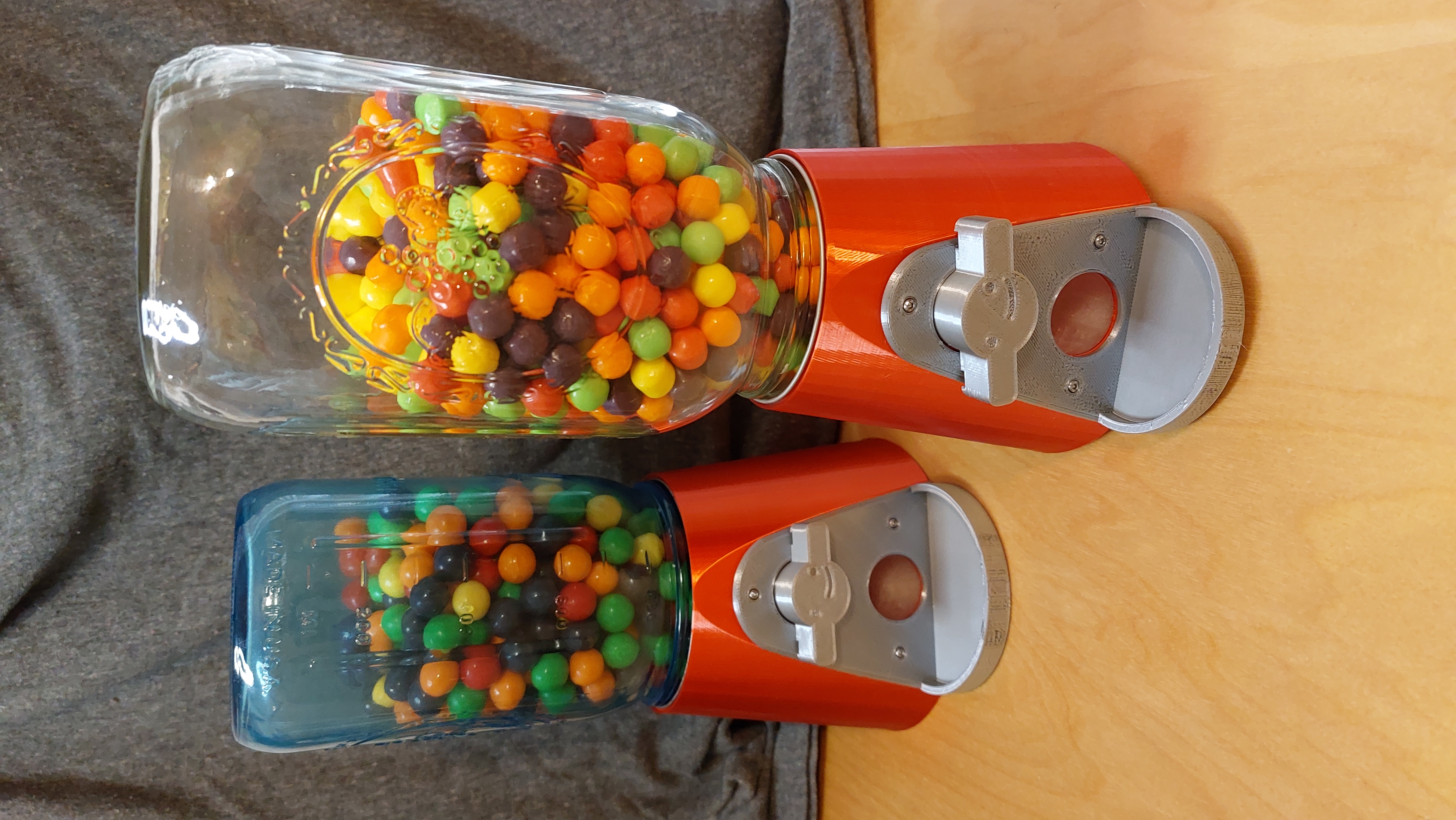 Miniatura 2 do modelo 3D Mason Jar Candy Machine