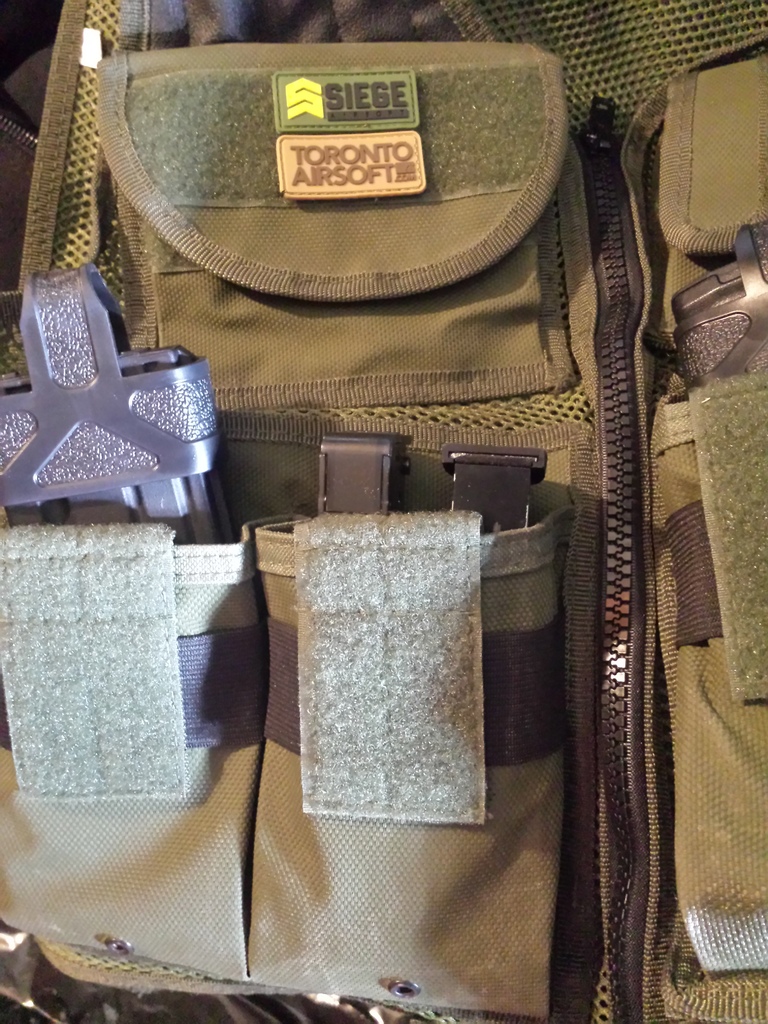 M4 Magazine Pouch to Pistol Magazine Adapter