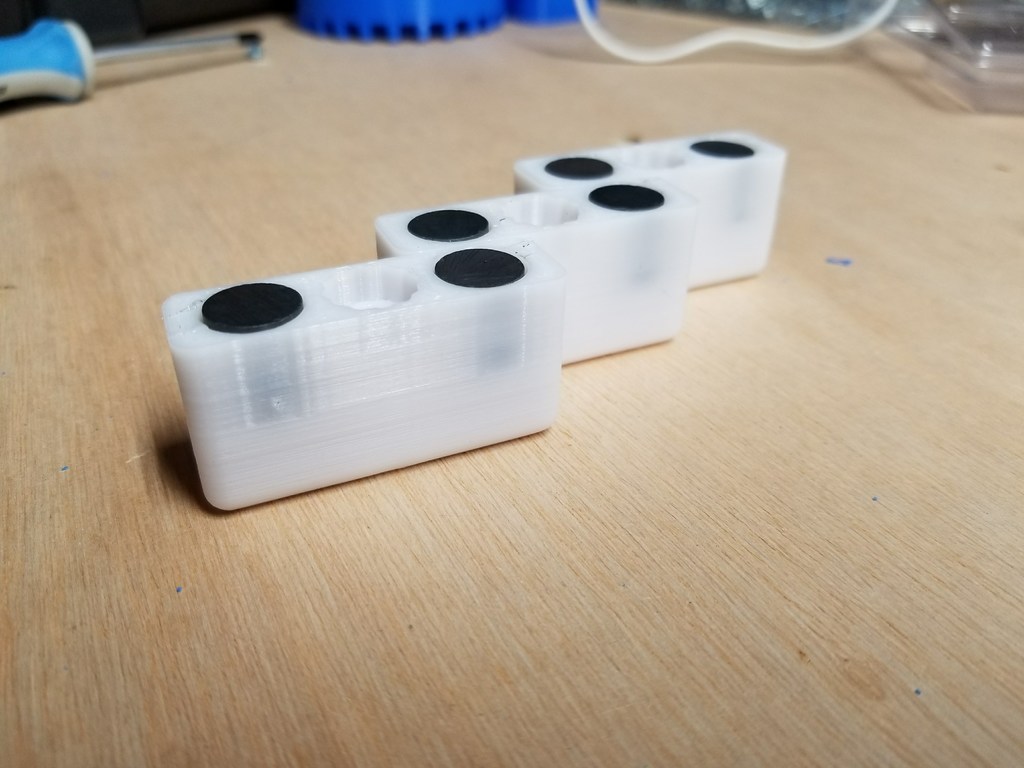 Miniatura 8 do modelo 3D Oculus Sensor Drop Ceiling Magnetic Mount
