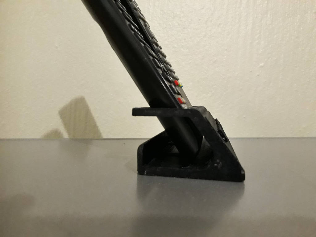 Miniatura 5 do modelo 3D Remote Control Stand