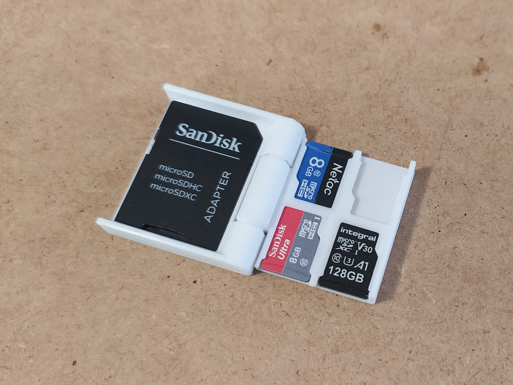 Miniatura 3 do modelo 3D Mini MicroSD Card Case