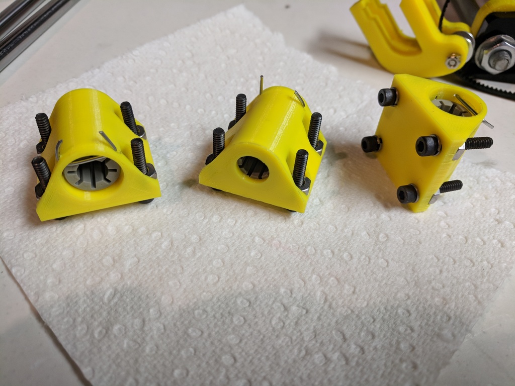 SC8UU (LM8UU HOUSING) USING #6 NUTS/BOLTS