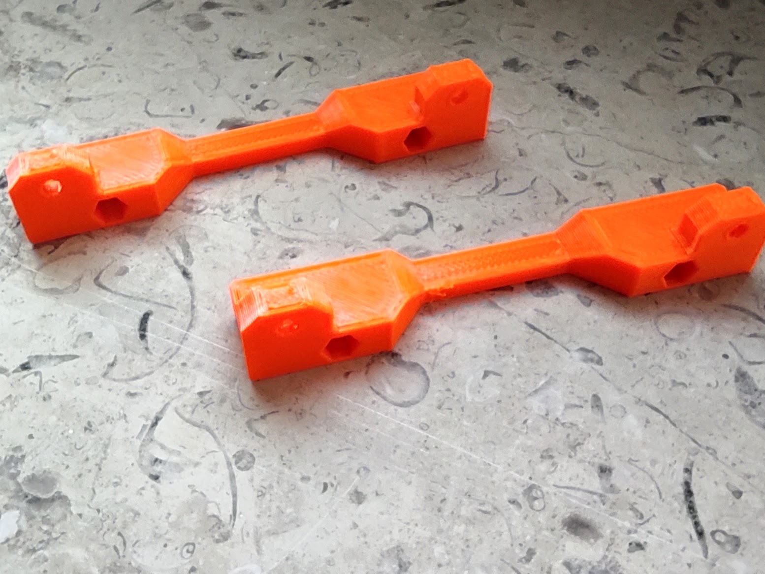 SSD Adapter Mount by Olafelch Download free STL model