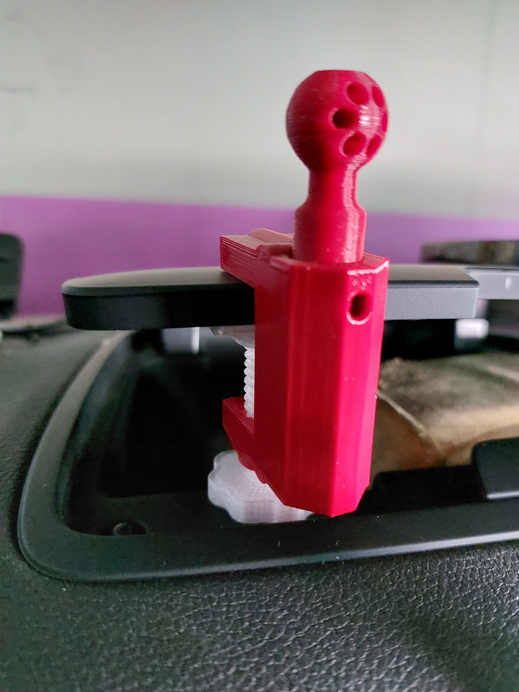 TomTom Go ball mount by livius Download free STL model