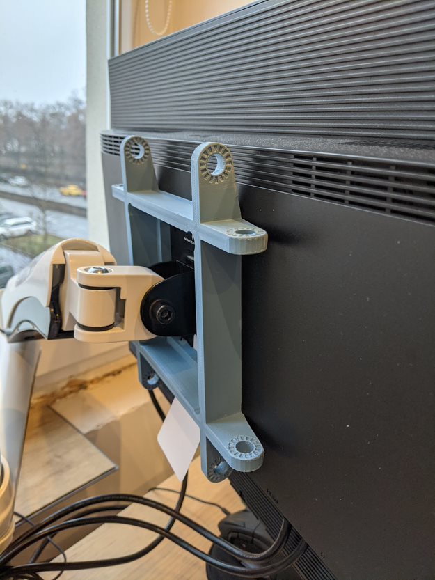VESA LiftPod Parametrized Base Mount