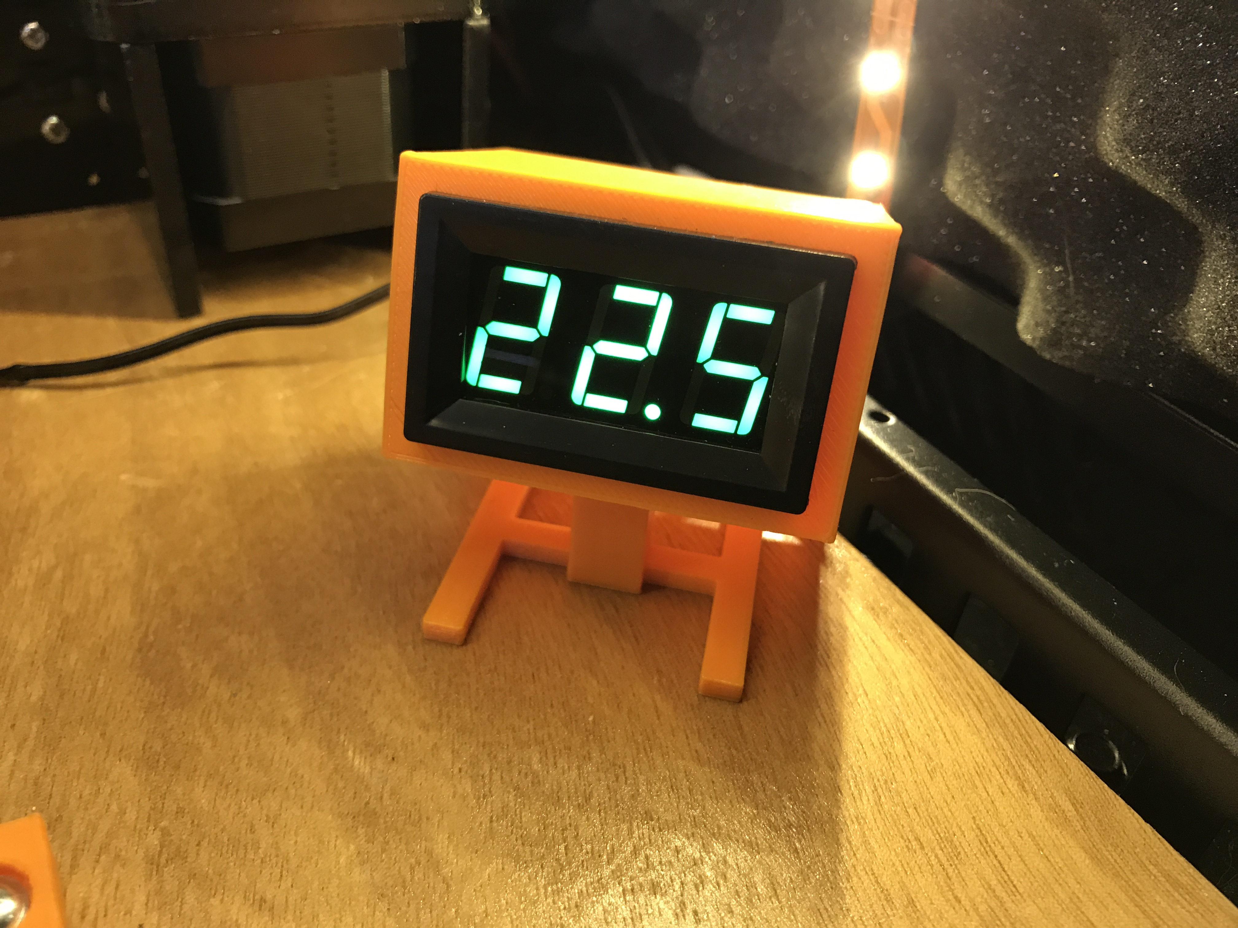 Case for 12V Digital Thermometer - Temperature sensor