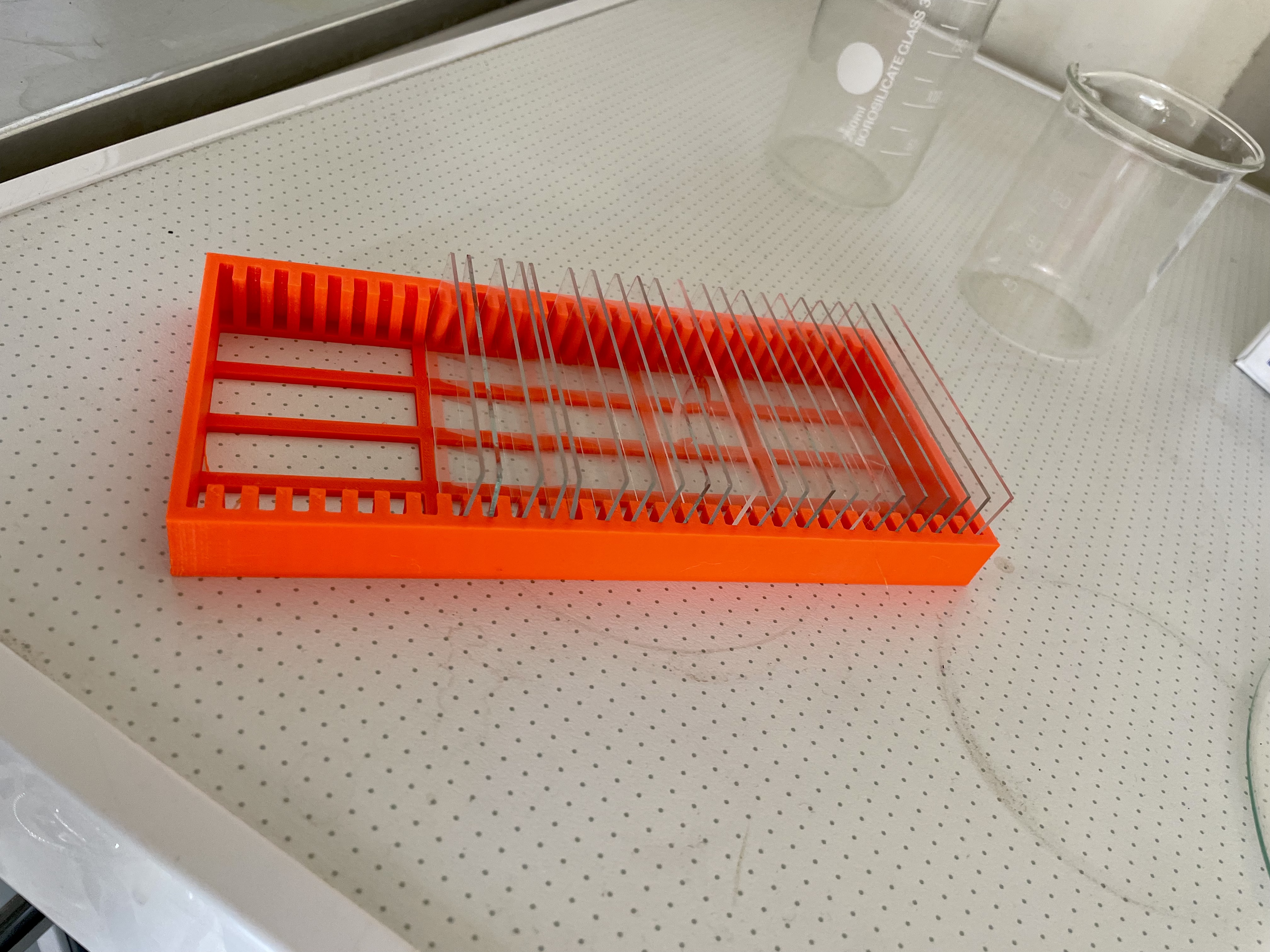 Miniatura 2 do modelo 3D Microscope slides holder