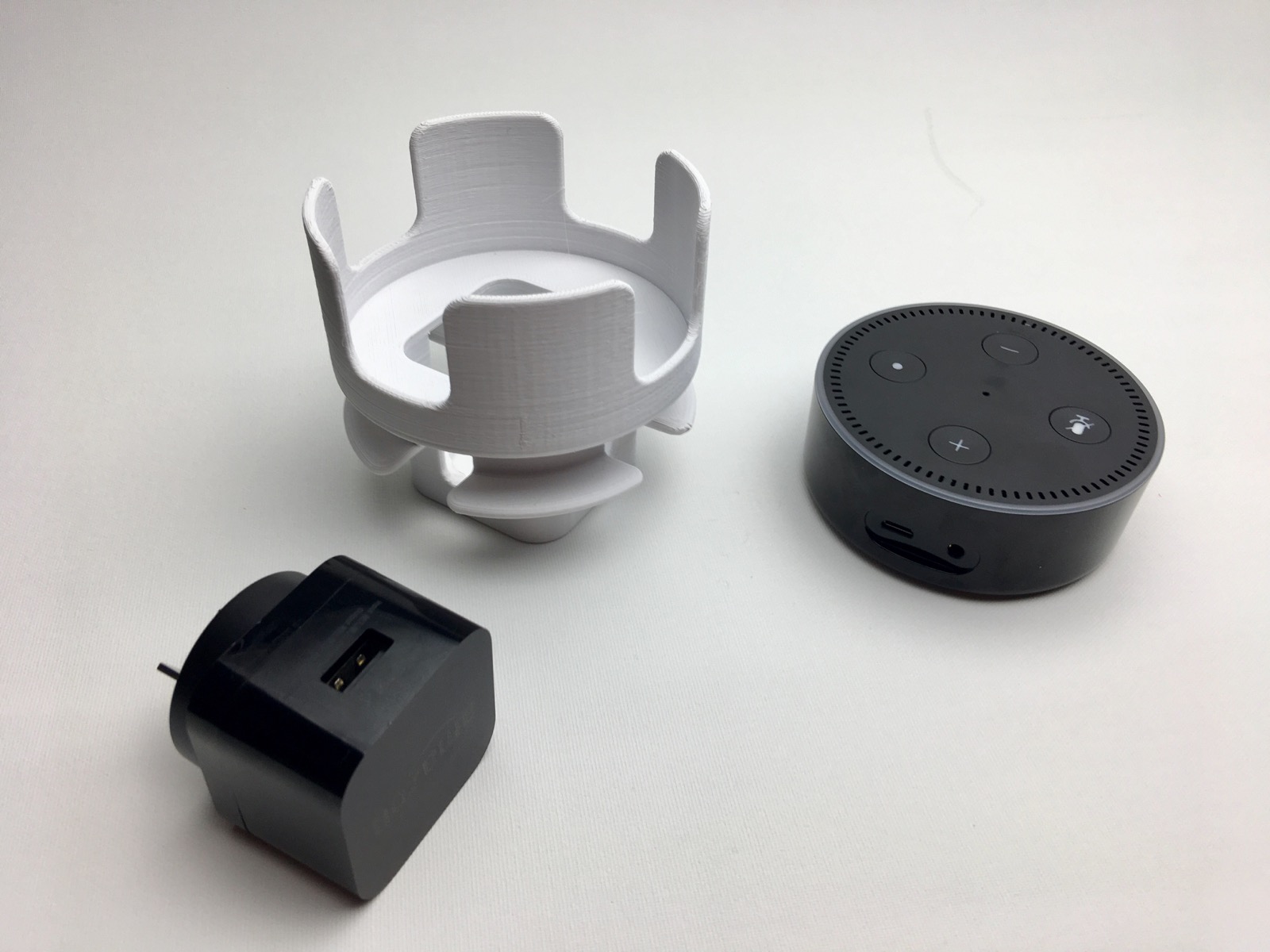 Wall mount base for Echo Dot by Paul Alex PAX, Download free STL model