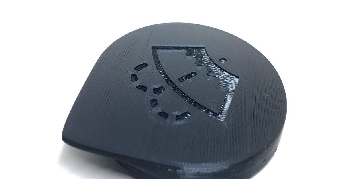 Front tow hook cover (pre-facelift) for BMW E39 by Federico Esquivel, Download free STL model