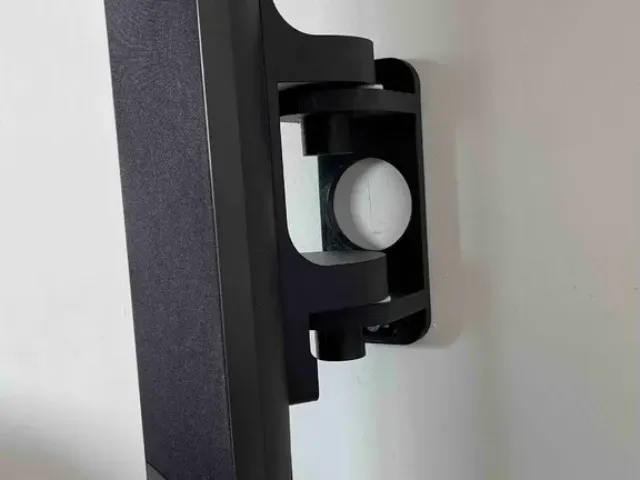 KEF T101 Speaker Wall Holder