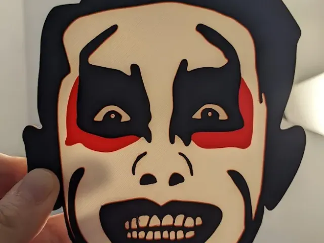 Danhausen Face Logo