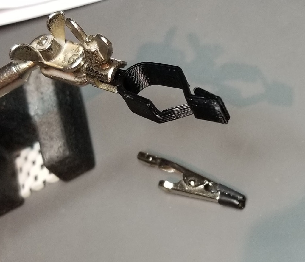 Helping-Hands Clamp