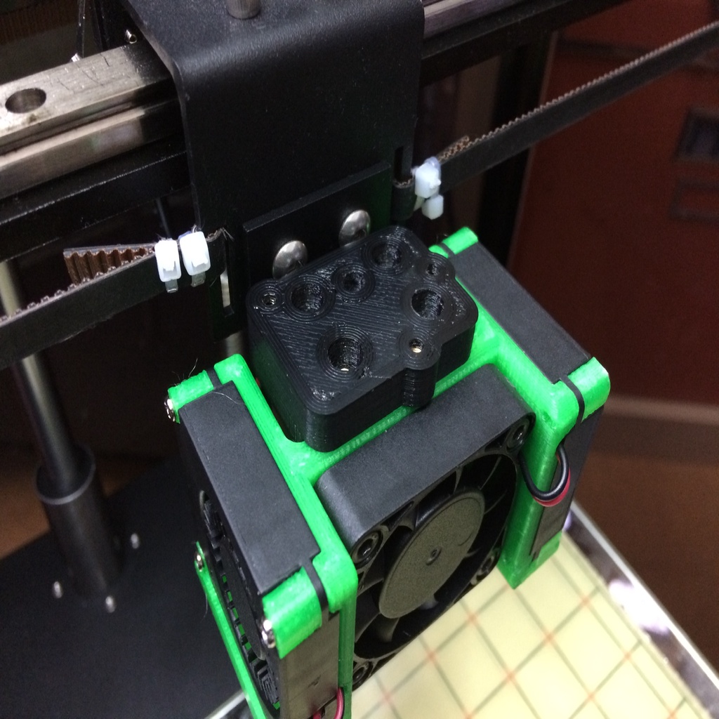 Flex3Drive G5 mount for Sapphire-S printer by richgain | Download free ...