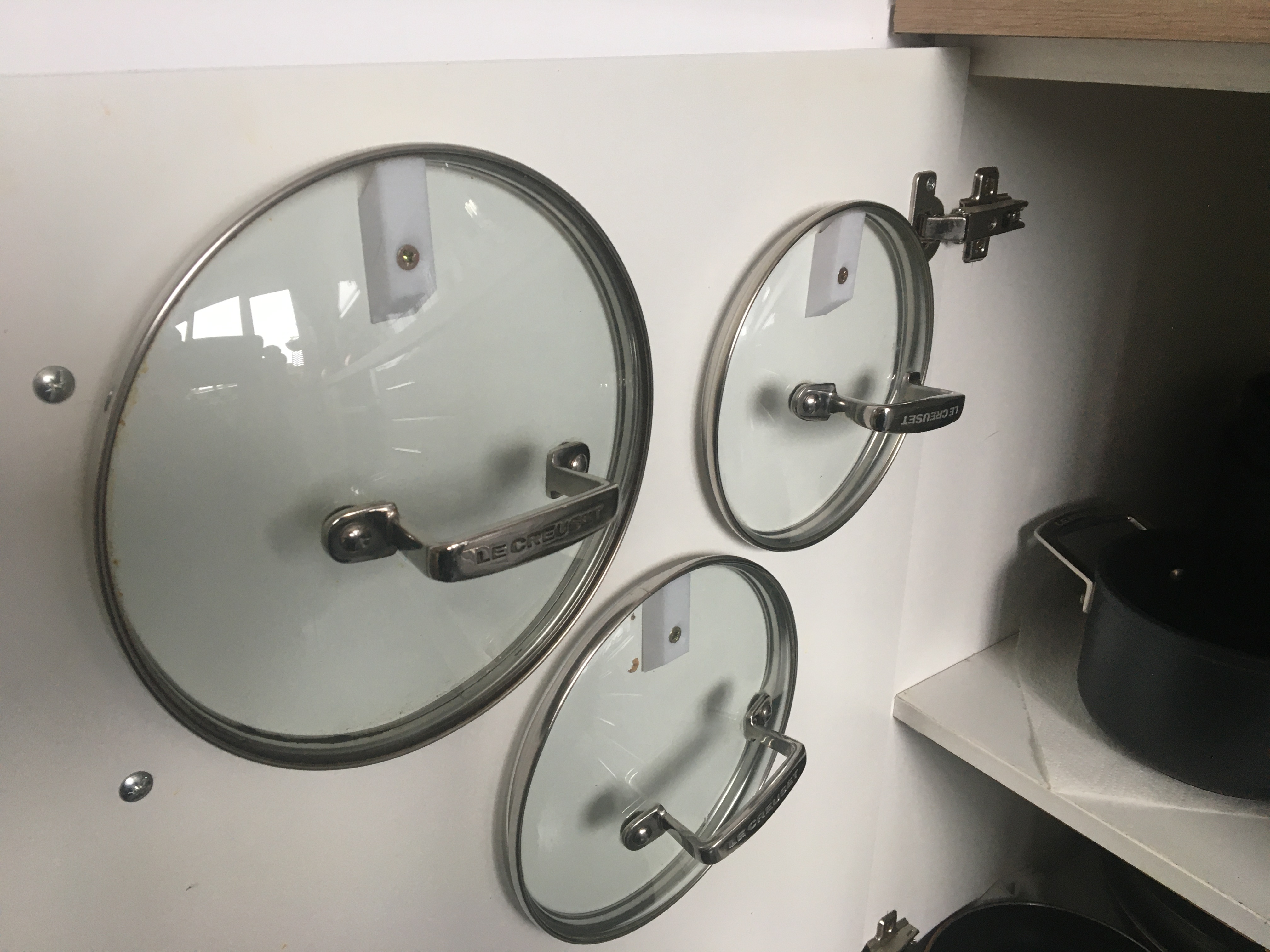 Cupboard Door Pan Lid Holder