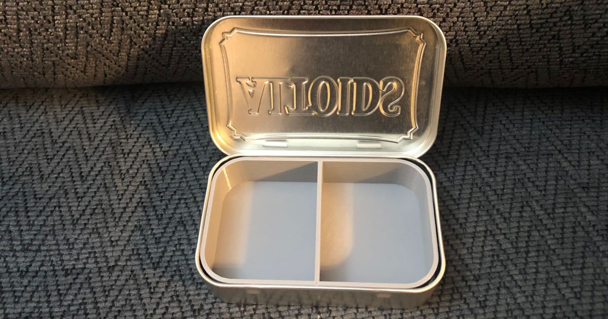 Altoids 2 compartments widthwise by The 3D Printing Warrant | Download ...