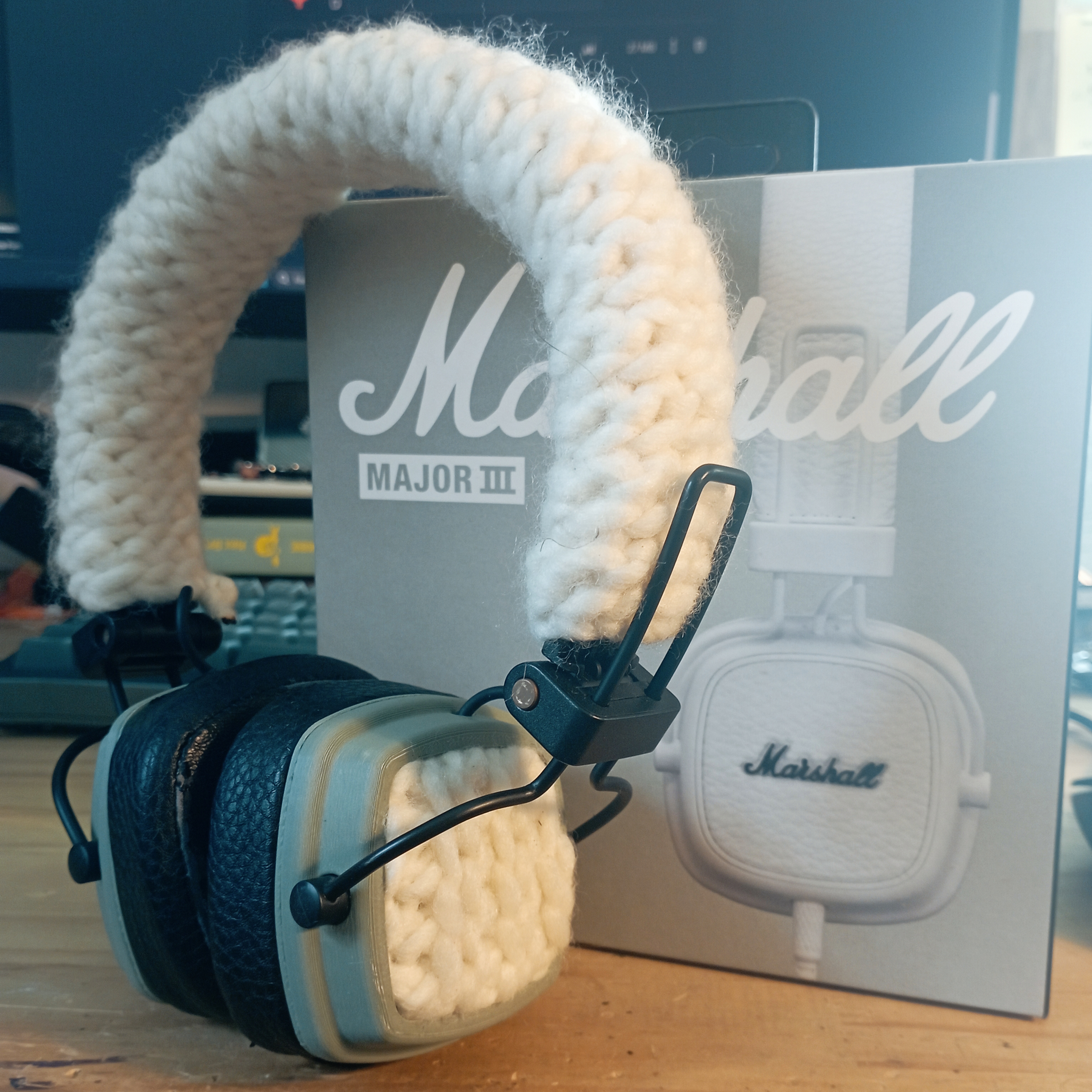 kniting marshall