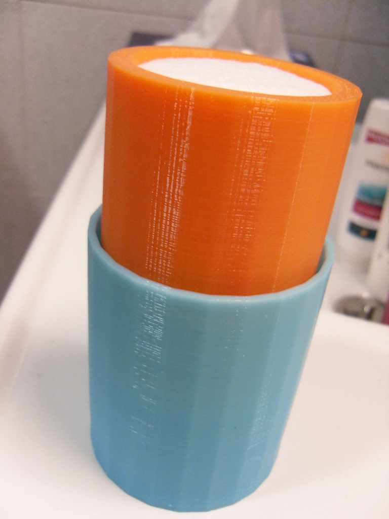 Dispenser for Diskette Makeup Remover