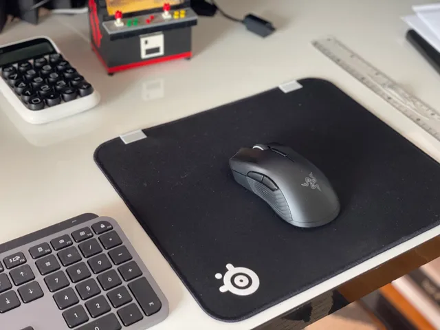 Mousepad Clip - Anti Slip