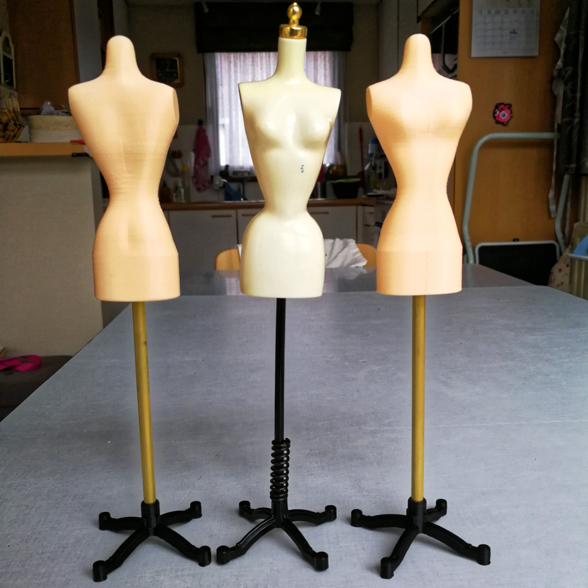 Barbie buste de couture - Barbie sewing bust