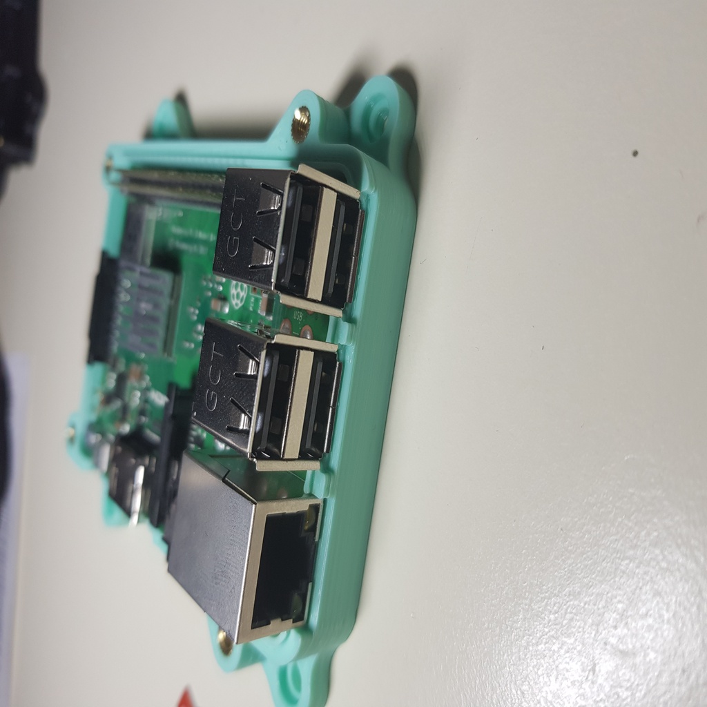 Miniatura 5 do modelo 3D Raspberry PI 3 B+ Case