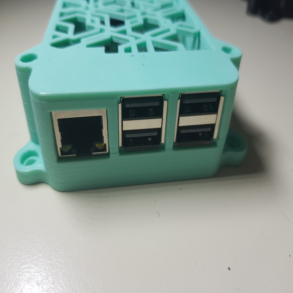 Miniatura 6 do modelo 3D Raspberry PI 3 B+ Case