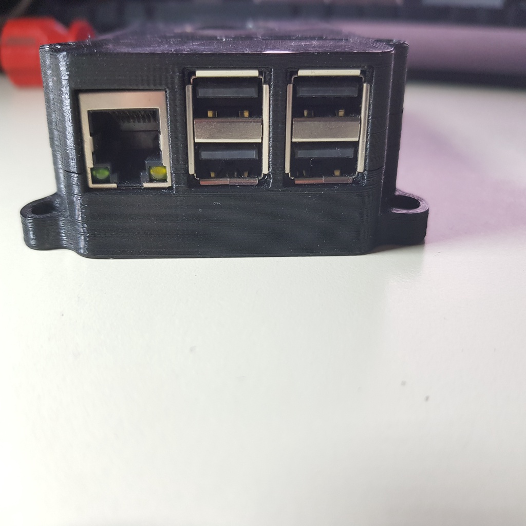 Miniatura 15 do modelo 3D Raspberry PI 3 B+ Case