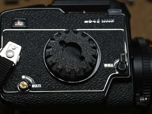 Mamiya 645 Motor Drive Crank Adapter