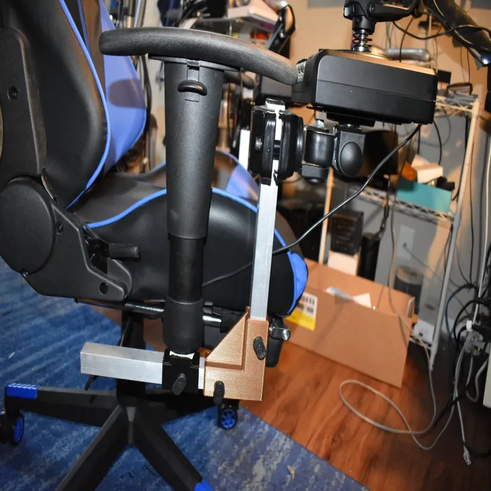 Flight Control Gaming Chair Mount por Lurch68b Descargar modelo
