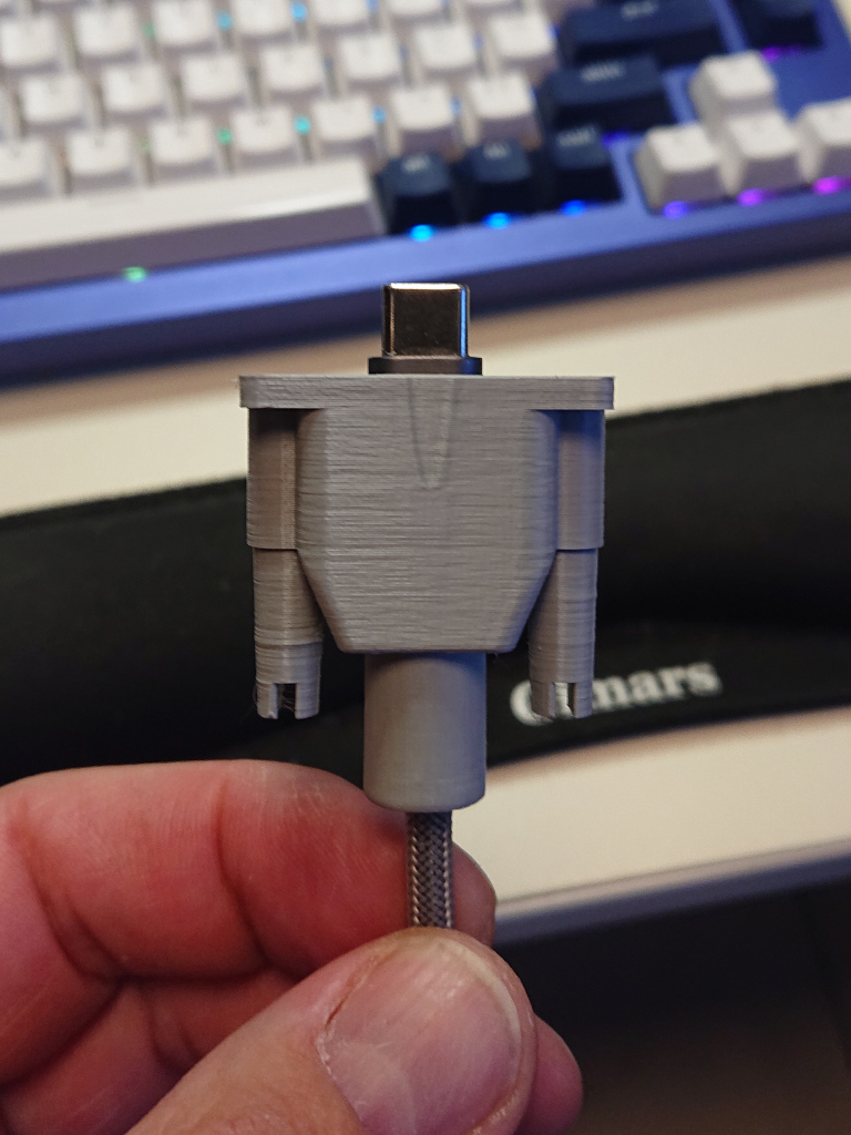 D-SUB USB cable cover