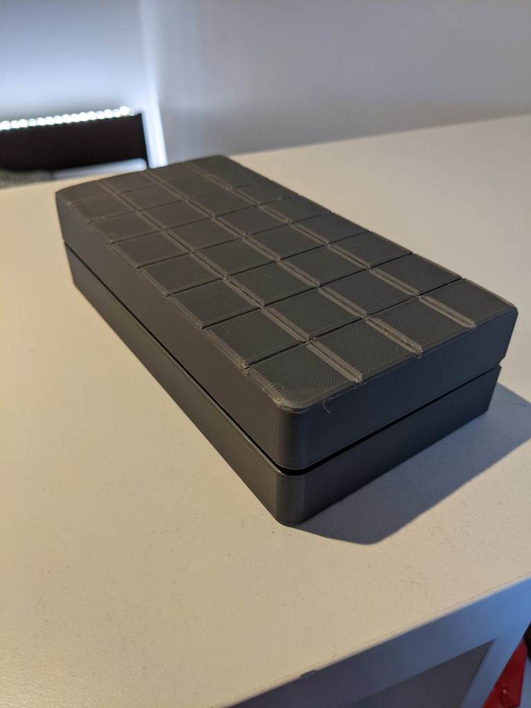 Miniatura 4 do modelo 3D Chess Board Hinged Box
