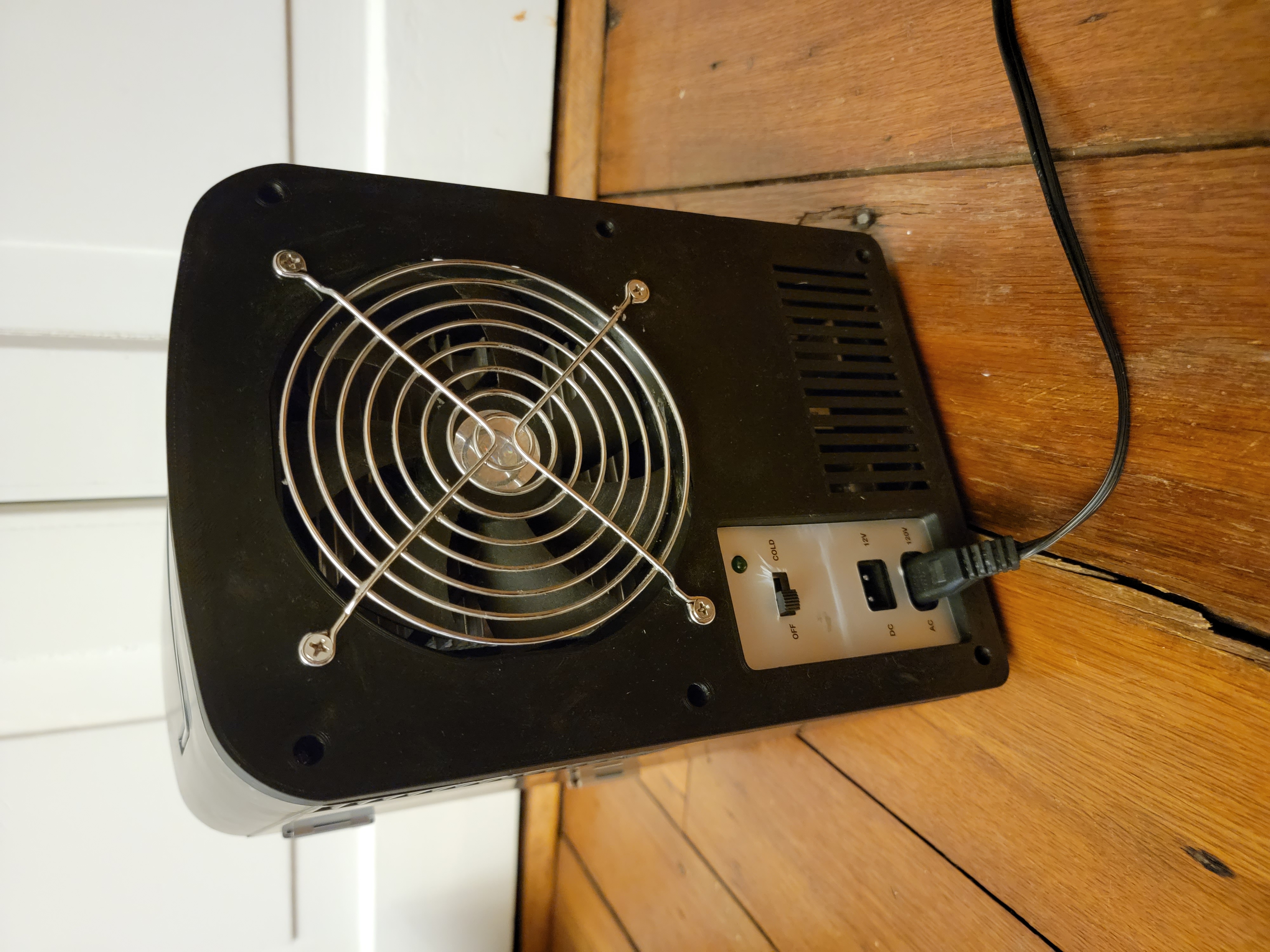 Retro Mini Fridge Fan adapter