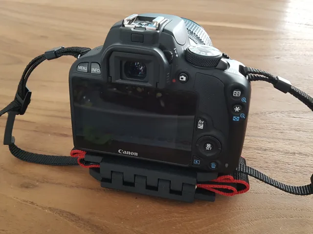 Canon Strap Clamp 100d and 550d + Nikon D5300